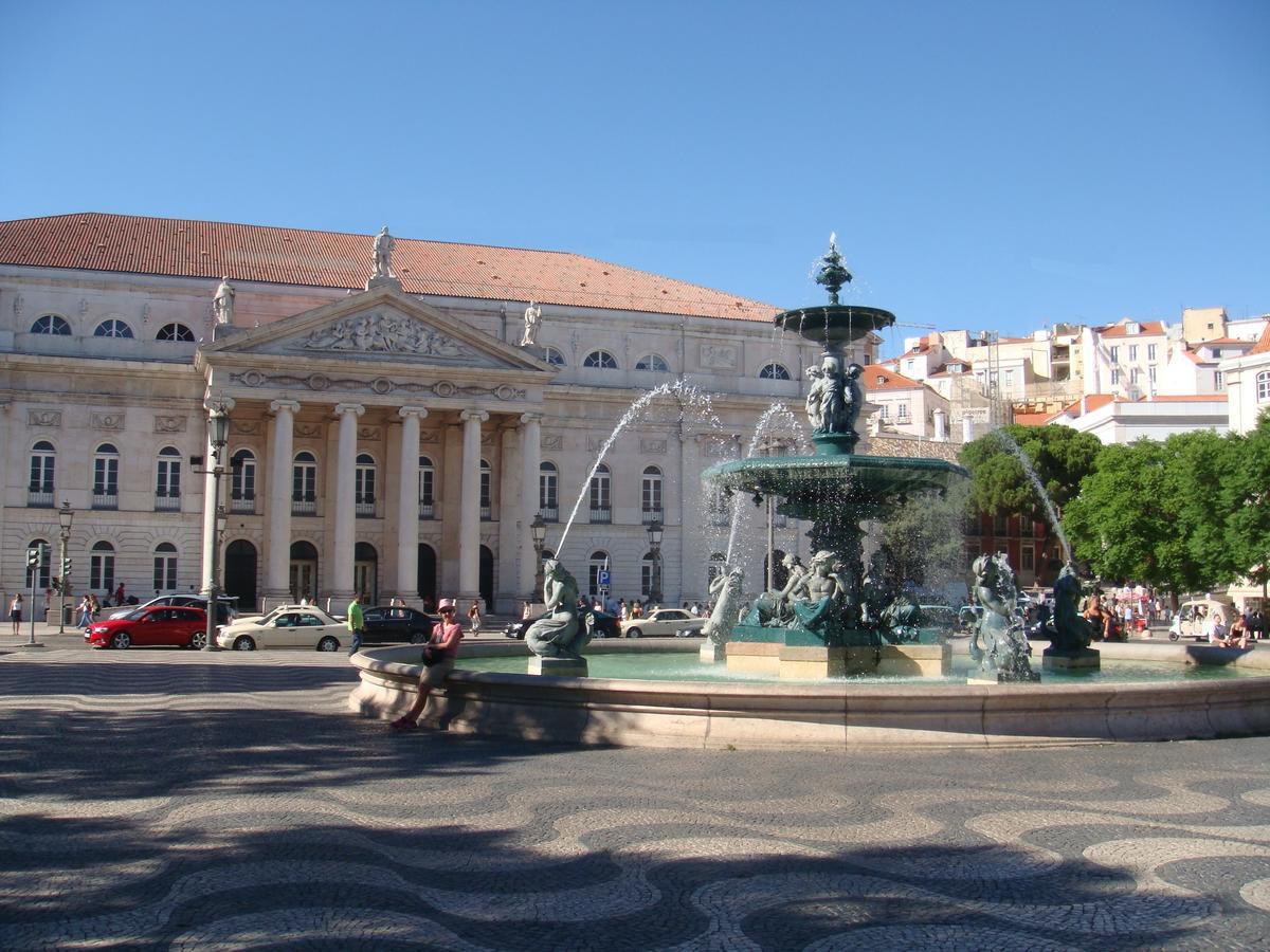 Inn-Chiado Restauradores Prime Suites Лісабон Екстер'єр фото